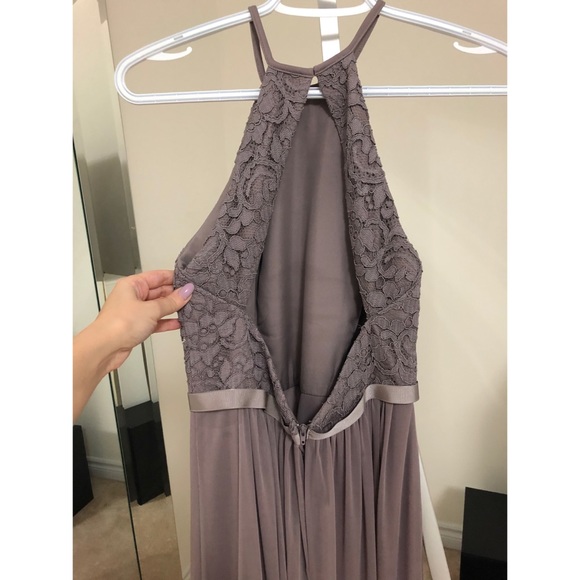 SIZE 2 DAVIDS BRIDAL OPEN BACK DRESS - Picture 5 of 6